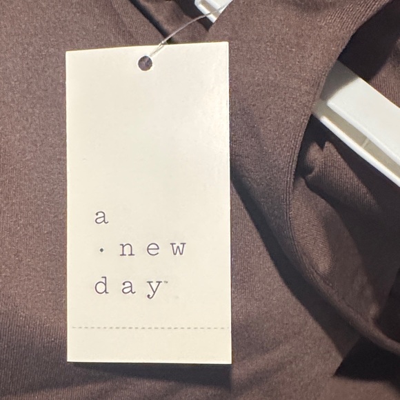 Size XL A New Day Women's Brown Tank Top Inner - Picture 2 of 3